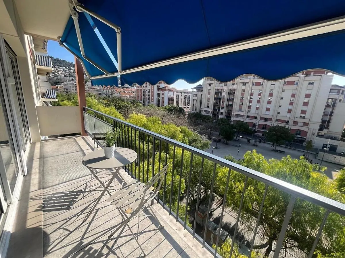 Scaliero T2 Avec Terrasse Plein Soleil Daire Nice