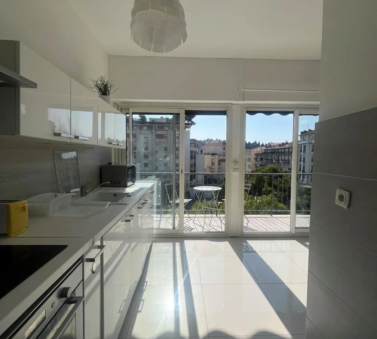 Scaliero T2 Avec Terrasse Plein Soleil Apartment Nice